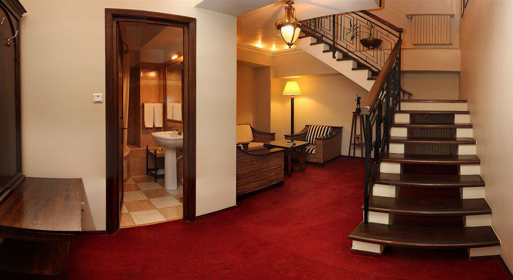 Arc De Triomphe 4* Bucharest